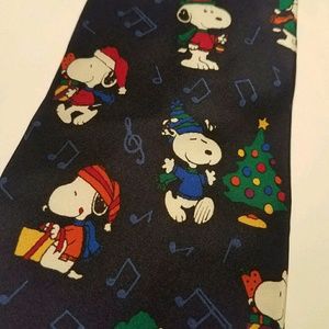 PEANUTS CHRISTMAS TIE